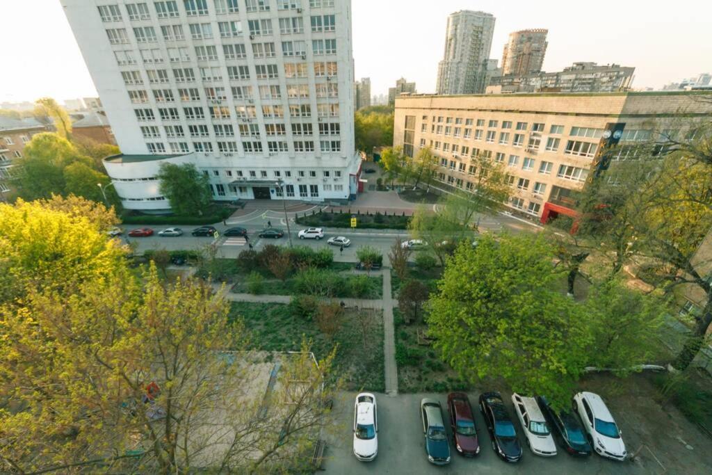 Уютная Студия На Метро Печерская В Центре Киева Kiev Exteriör bild
